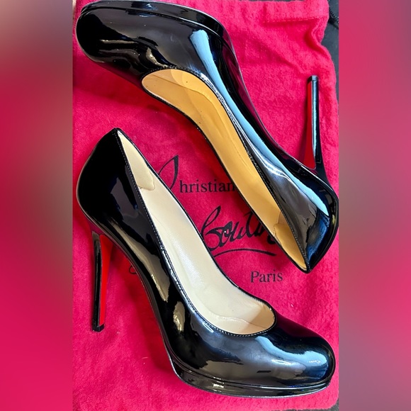 Christian Louboutin Black Patent Leather Simple Pump 120 size 38.5 - Picture 12 of 14